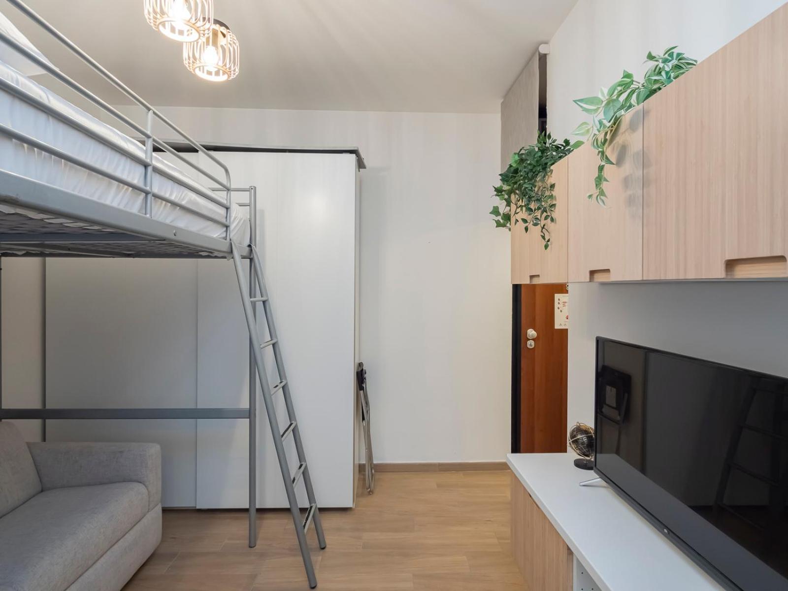 Ihost - Lucania 3 Mailand